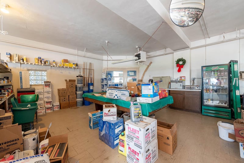 120 W Maine St, Amboy, MN 56010