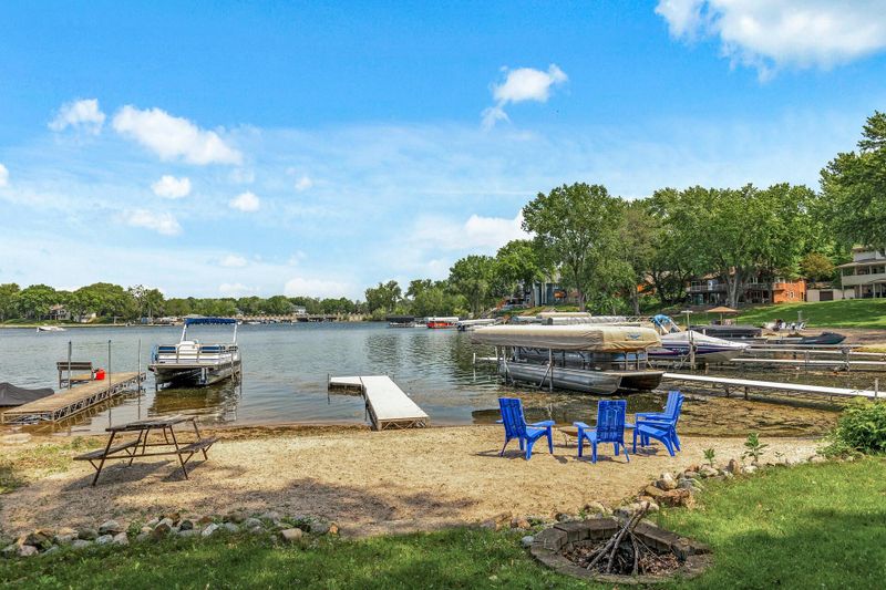 16164 Lakeside Ave SE, Prior Lake, MN 55372