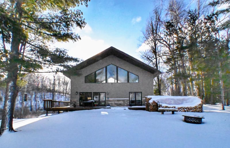 10200 Teepee Trl, Iron River, WI 54847