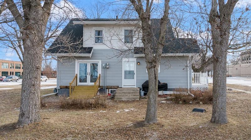 403 N Wallace St, Ivanhoe, MN 56142