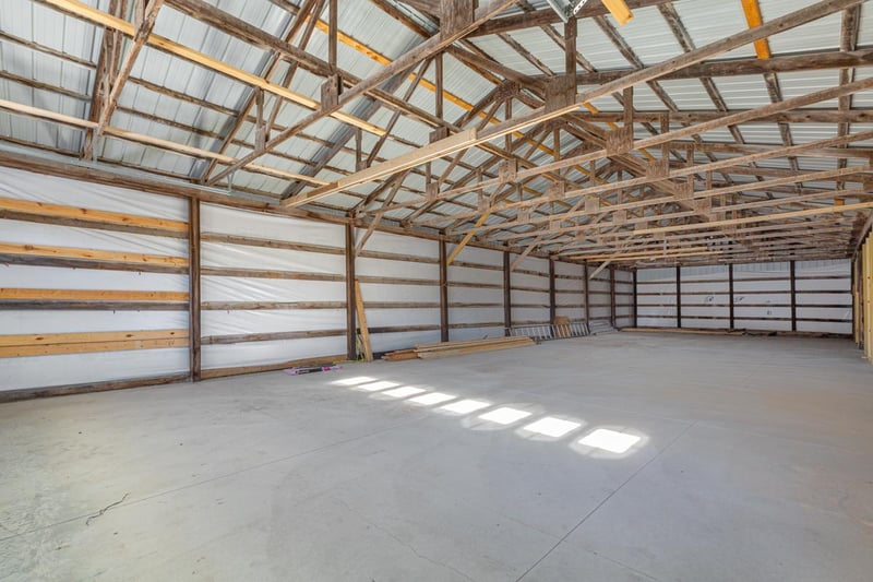 201 Bloomer St W, Morristown, MN 55052