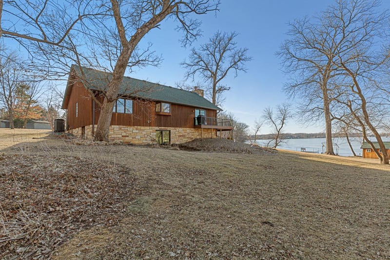23621 180th St, New Richland, MN 56072