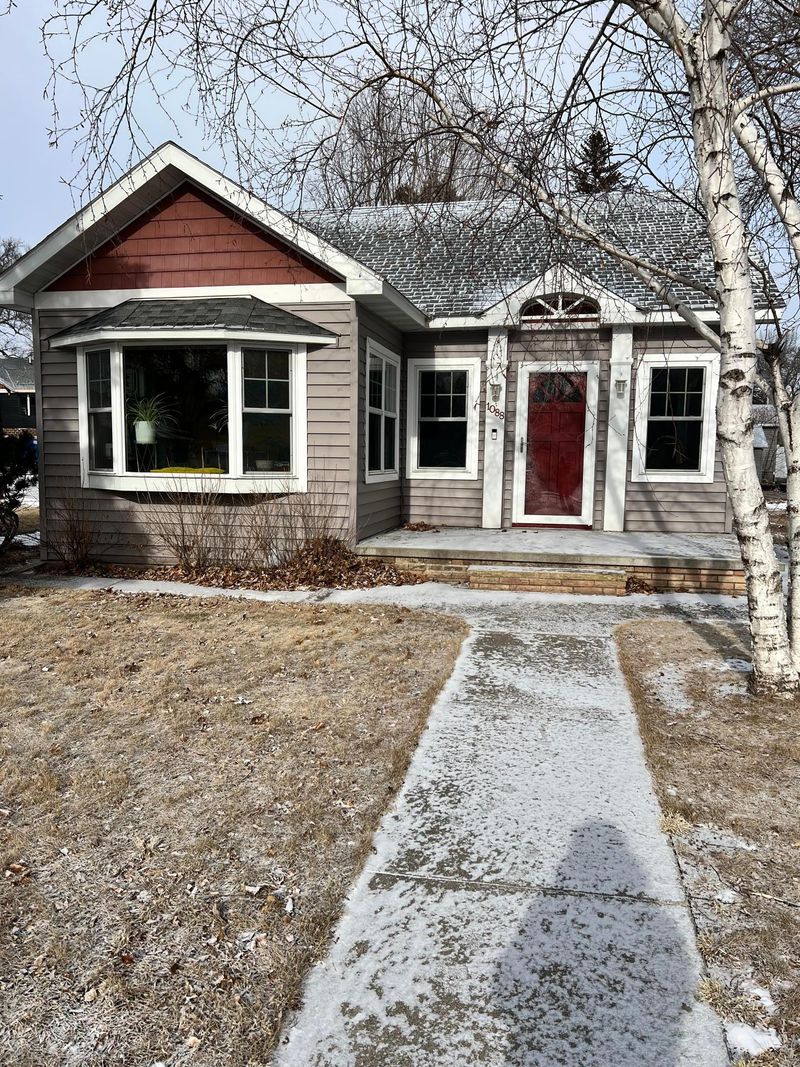 1088 Locust St, Dawson, MN 56232