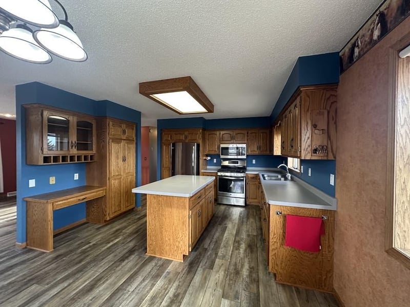 22446 Edgeton Rd, Richmond, MN 56368
