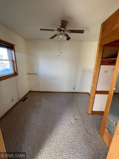 391 6th St, Dawson, MN 56232