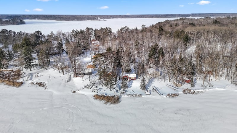 1610 Peninsula Rd NE, Outing, MN 56662