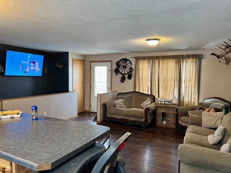 109 2nd Ave, Bellingham, MN 56212