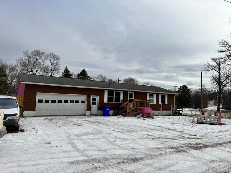 109 2nd Ave, Bellingham, MN 56212