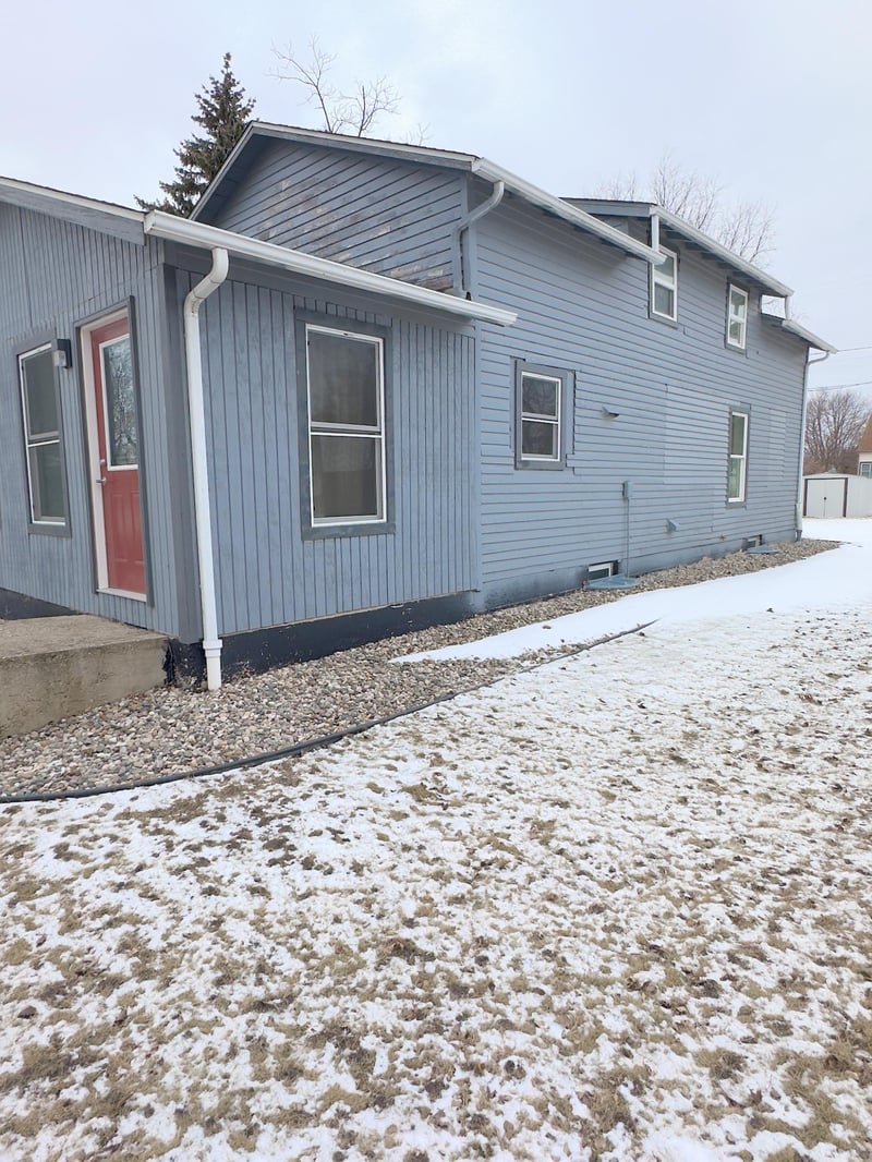 130 Mars St N, Cosmos, MN 56228