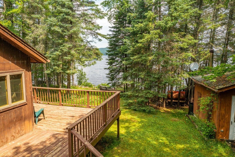 8317 Soderholm Beach Rd, Cook, MN 55723