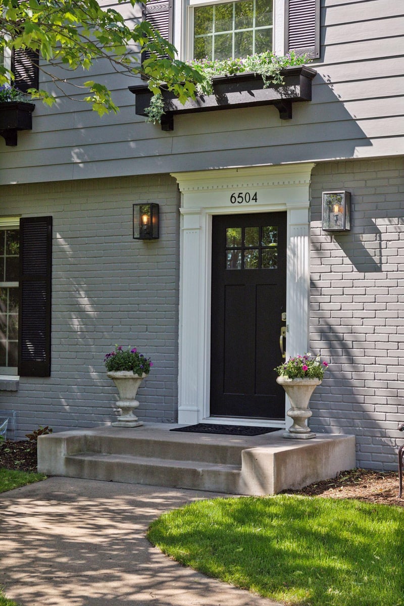 6504 Cherokee Trl, Edina, MN 55439