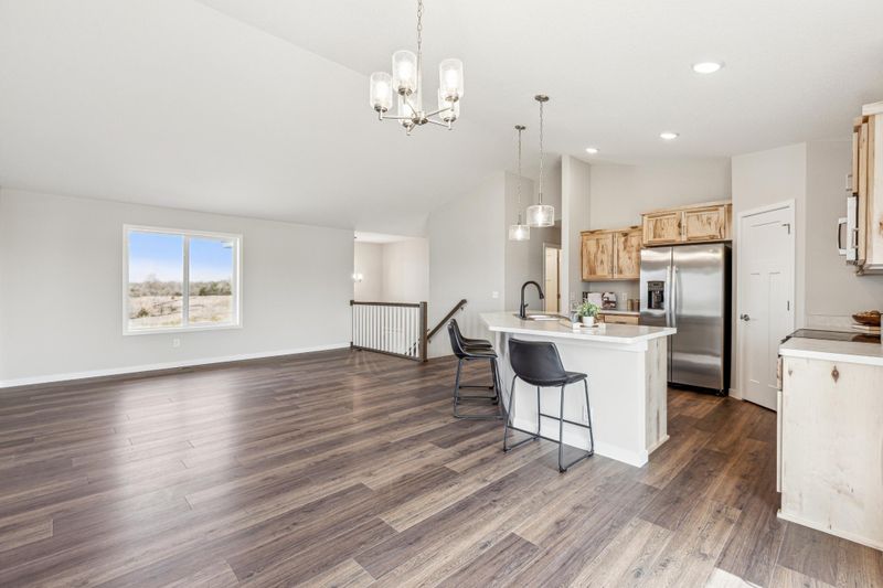 8205 Natures Edge Rd, Clear Lake, MN 55319