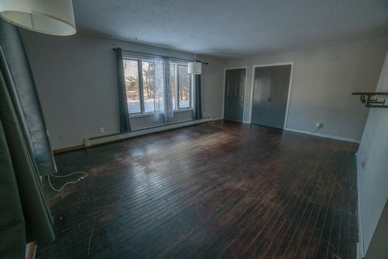 3555 Guvernorsvej, Askov, MN 55704