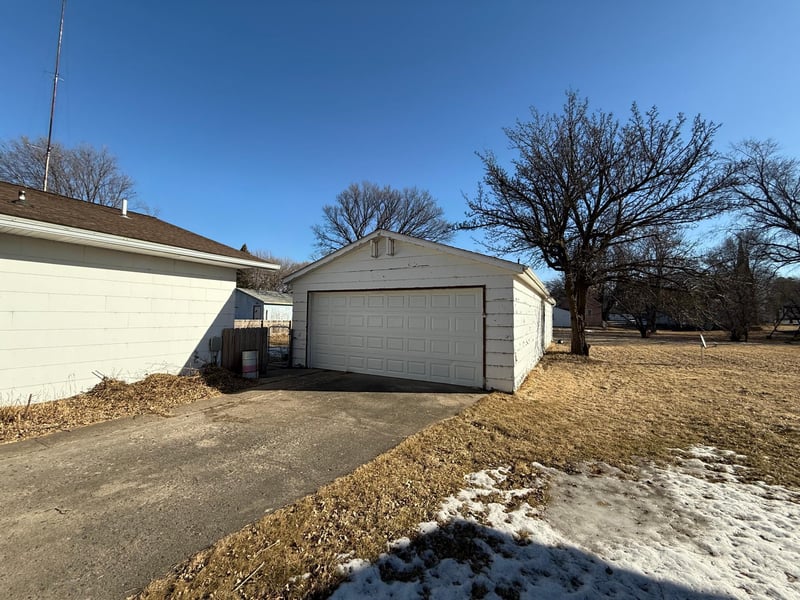 405 5th Ave, Sacred Heart, MN 56285