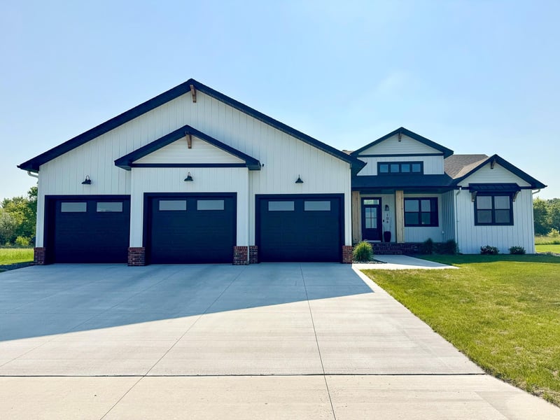 106 19th St NE, Barnesville, MN 56514