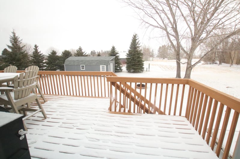 224 Poplar Ave, Lowry, MN 56349