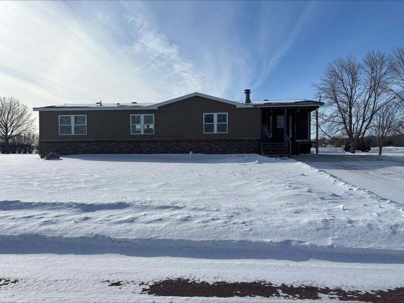 315 S Cedric St, Ivanhoe, MN 56142