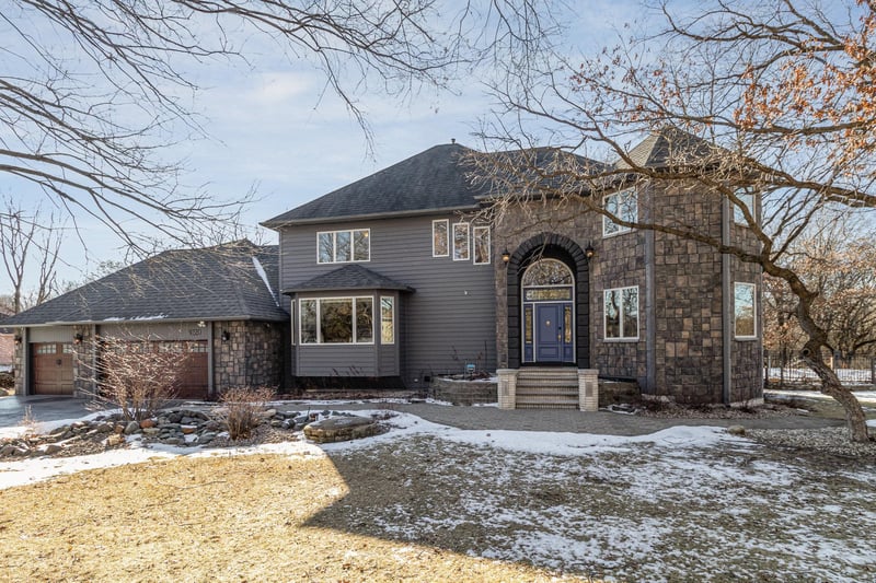 9220 164th Ln NW, Anoka, MN 55303