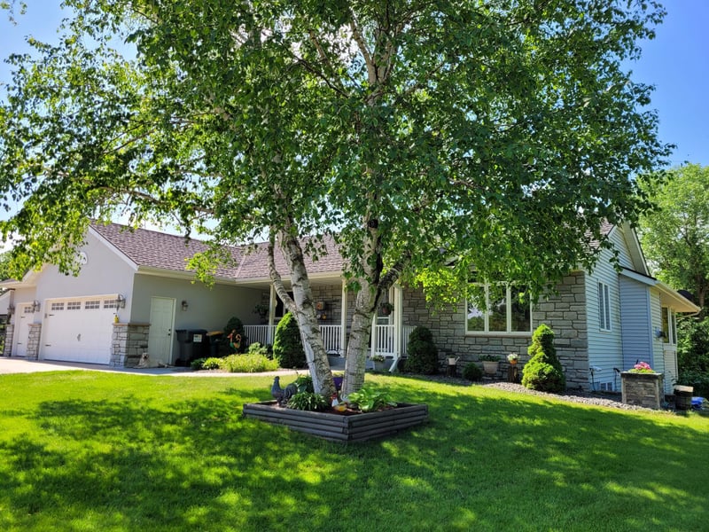6550 Ranch View Ln SE, Eyota, MN 55934