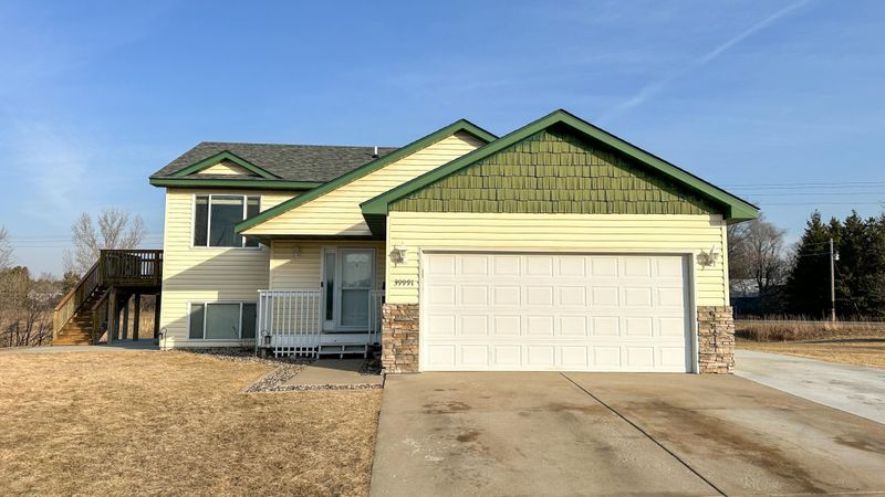 39991 Garden Ct, Brockway Twp, MN 56367