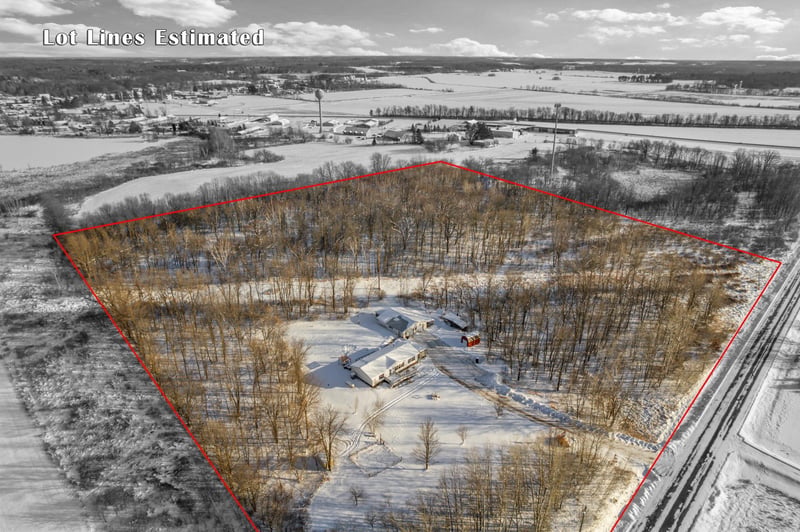 852 15th St, Clayton, WI 54004