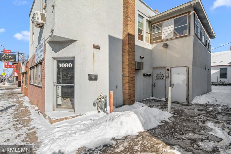 1090 Arcade St, Saint Paul, MN 55106