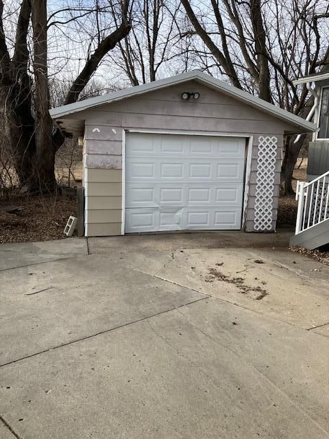 507 2nd St NW, Waseca, MN 56093