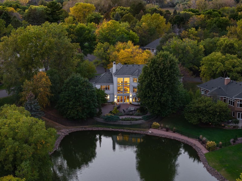 3426 Oakton Dr, Minnetonka, MN 55305