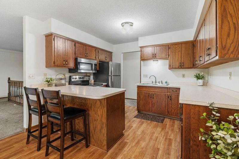 1541 2nd Ave SE, Cambridge, MN 55008