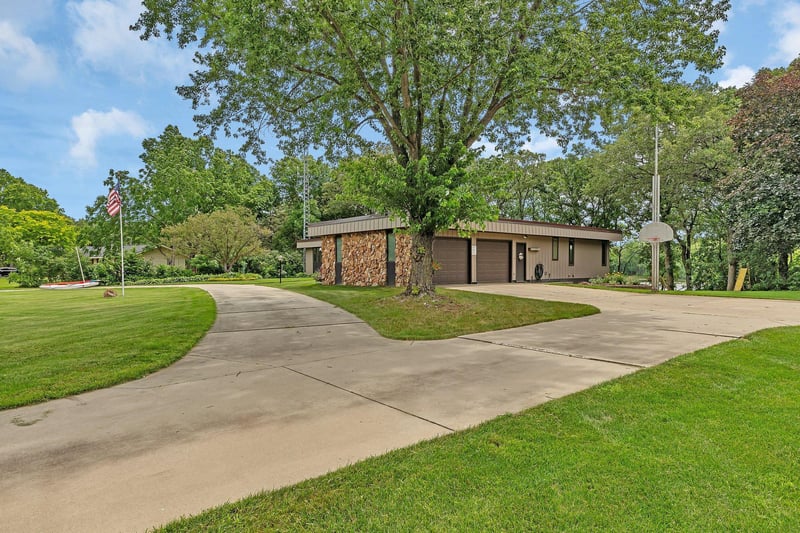 7019 47th Ave SE, Saint Cloud, MN 56304