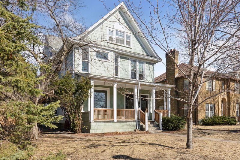 669 13th Ave NE, Minneapolis, MN 55413