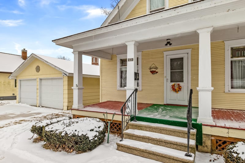 212 1st St, Plum City, WI 54761