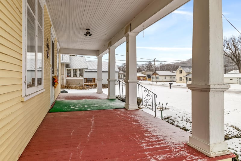 212 1st St, Plum City, WI 54761