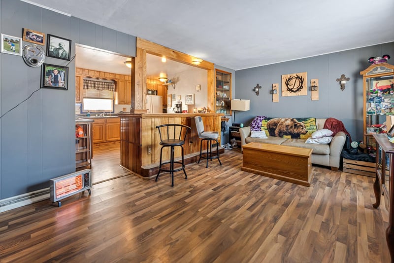 W13391 State Road 95, Blair, WI 54616