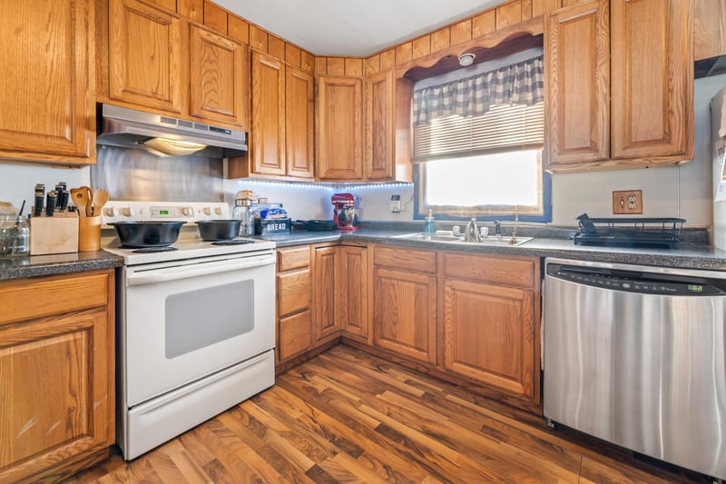 W13391 State Road 95, Blair, WI 54616