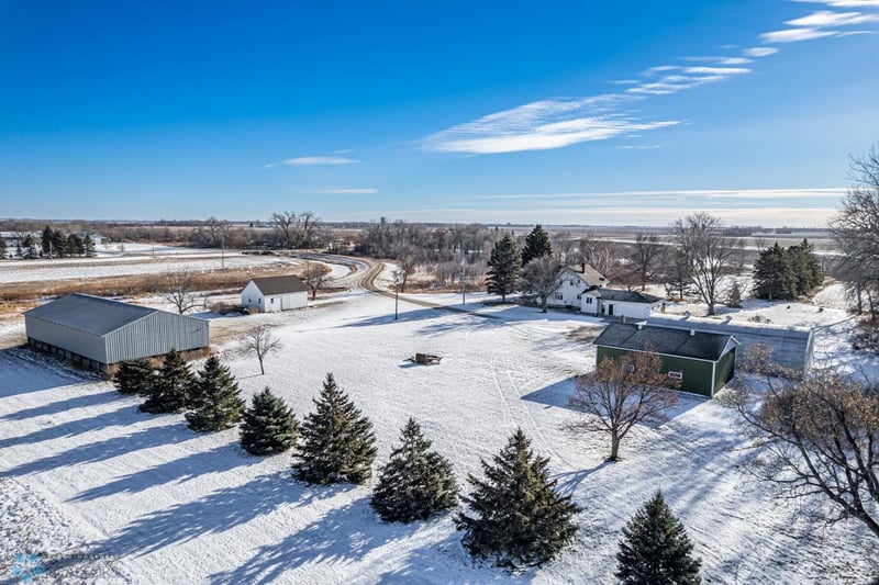 11497 110th St S, Sabin, MN 56580