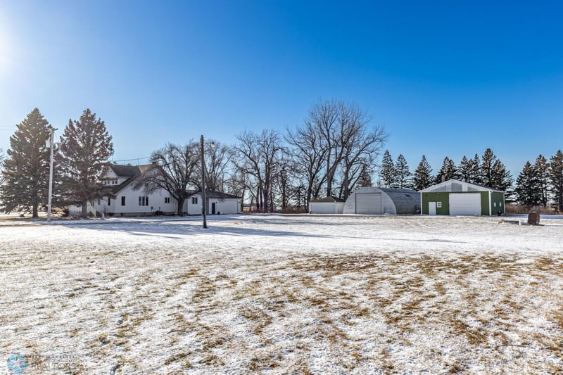 11497 110th St S, Sabin, MN 56580