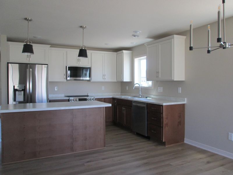 426 Fawn Rn, Kenyon, MN 55946