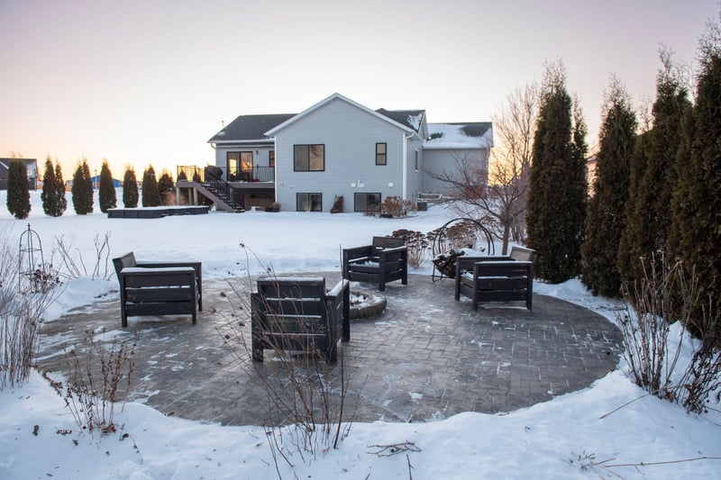 1015 Bucknell Ct, Spring Valley, MN 55975