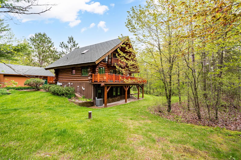 1209 S Oak St, Cloquet, MN 55720