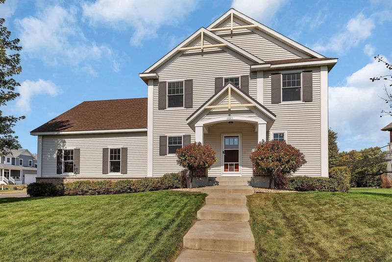 1721 Boulder Dr, Sartell, MN 56377