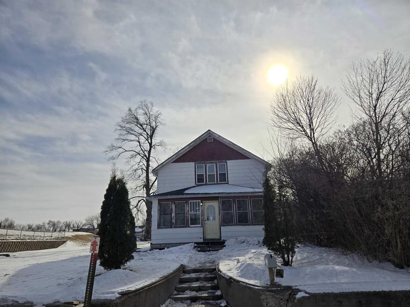 301 Pleasant Ave, Crookston, MN 56716