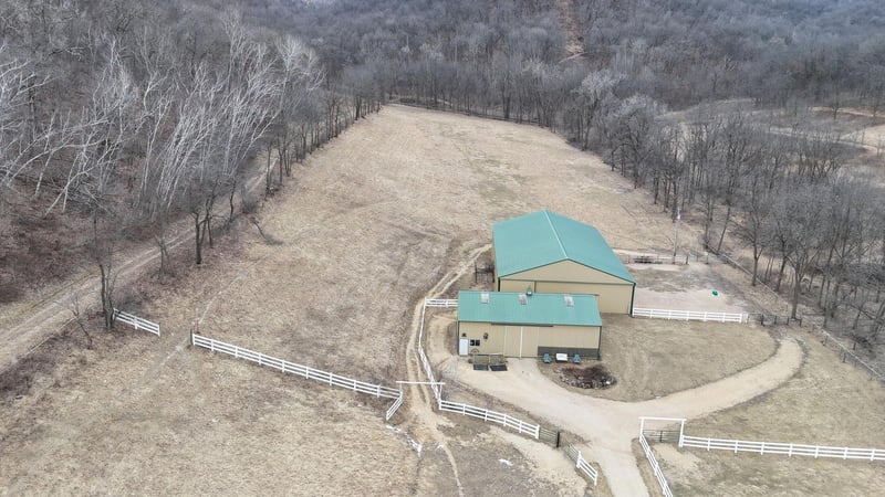 30530 Valleyview Rd, Dakota, MN 55925