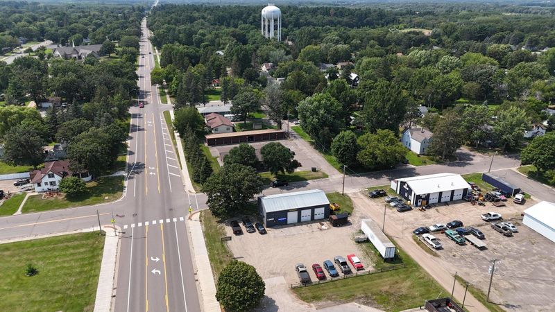 520 Broadway Ave W, Little Falls, MN 56345