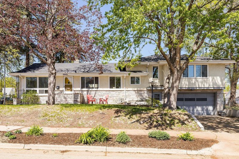 5645 13th Ave S, Minneapolis, MN 55417