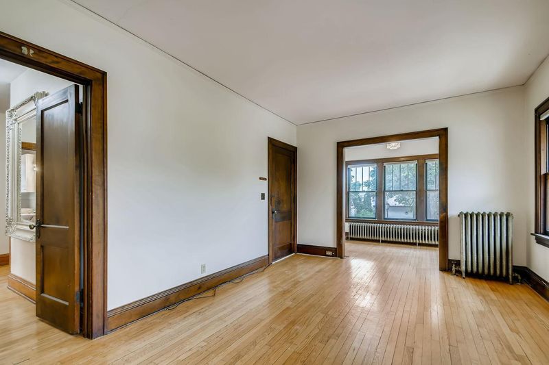 3101 Humboldt Ave S, Minneapolis, MN 55408