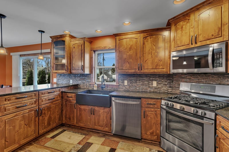 244 8th Ave S, Brownton, MN 55312