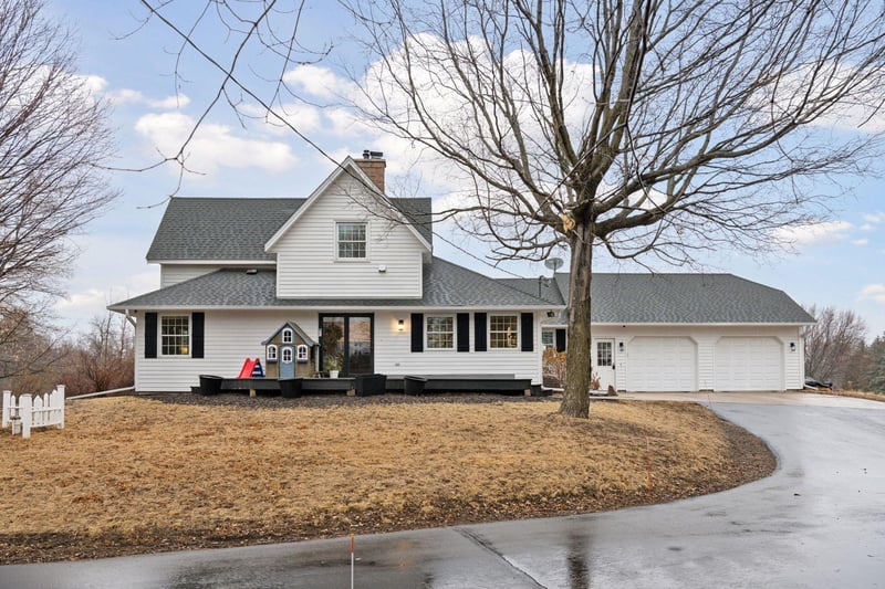 160 N Old Crystal Bay Rd, Orono, MN 55356
