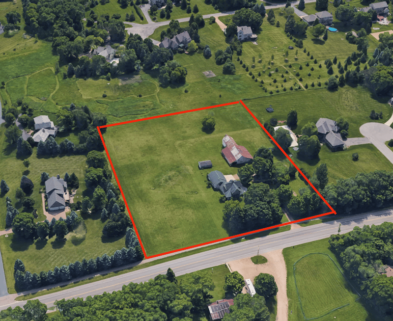 160 N Old Crystal Bay Rd, Orono, MN 55356