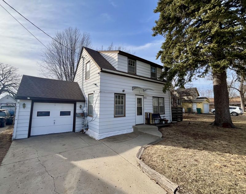 531 Guy St, Dassel, MN 55325